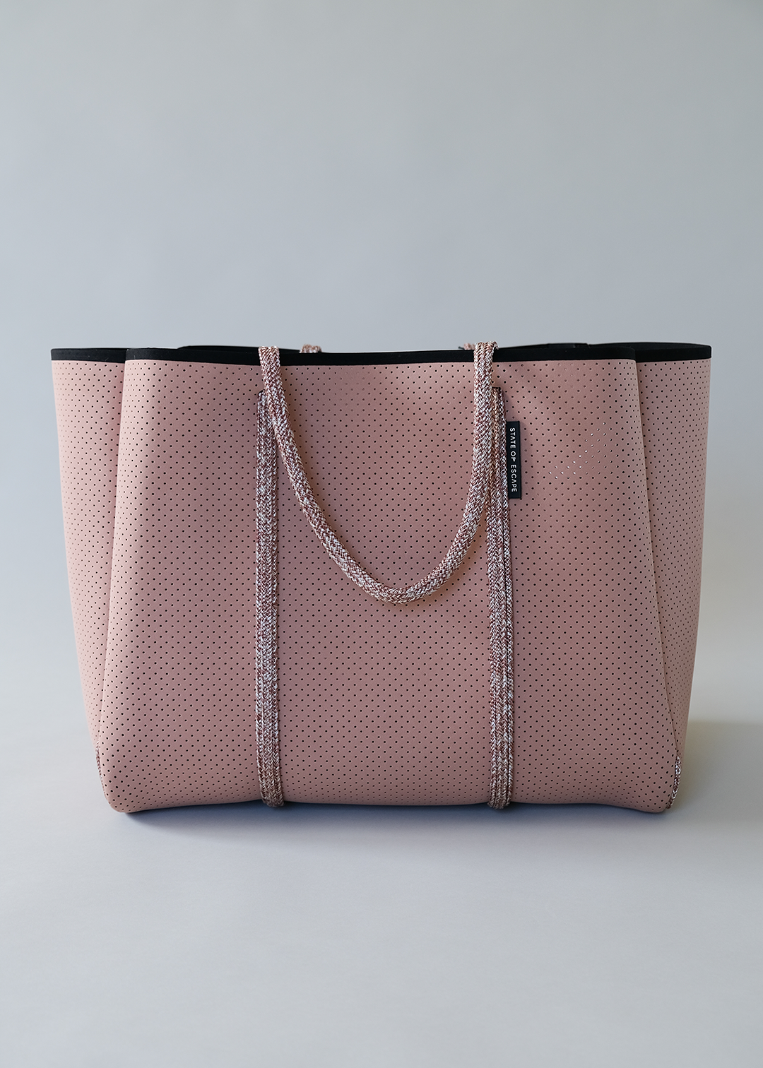 STATE OF ESCAPE – ODYSSEY TOTE STATE OF ESCAPE – ODYSSEY TOTE