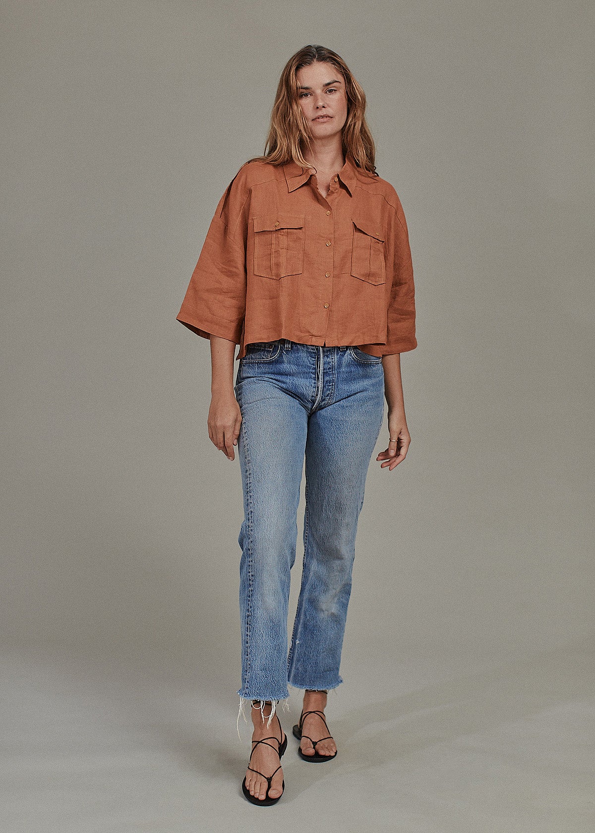 DELLA LINEN TOP- FALL 2023