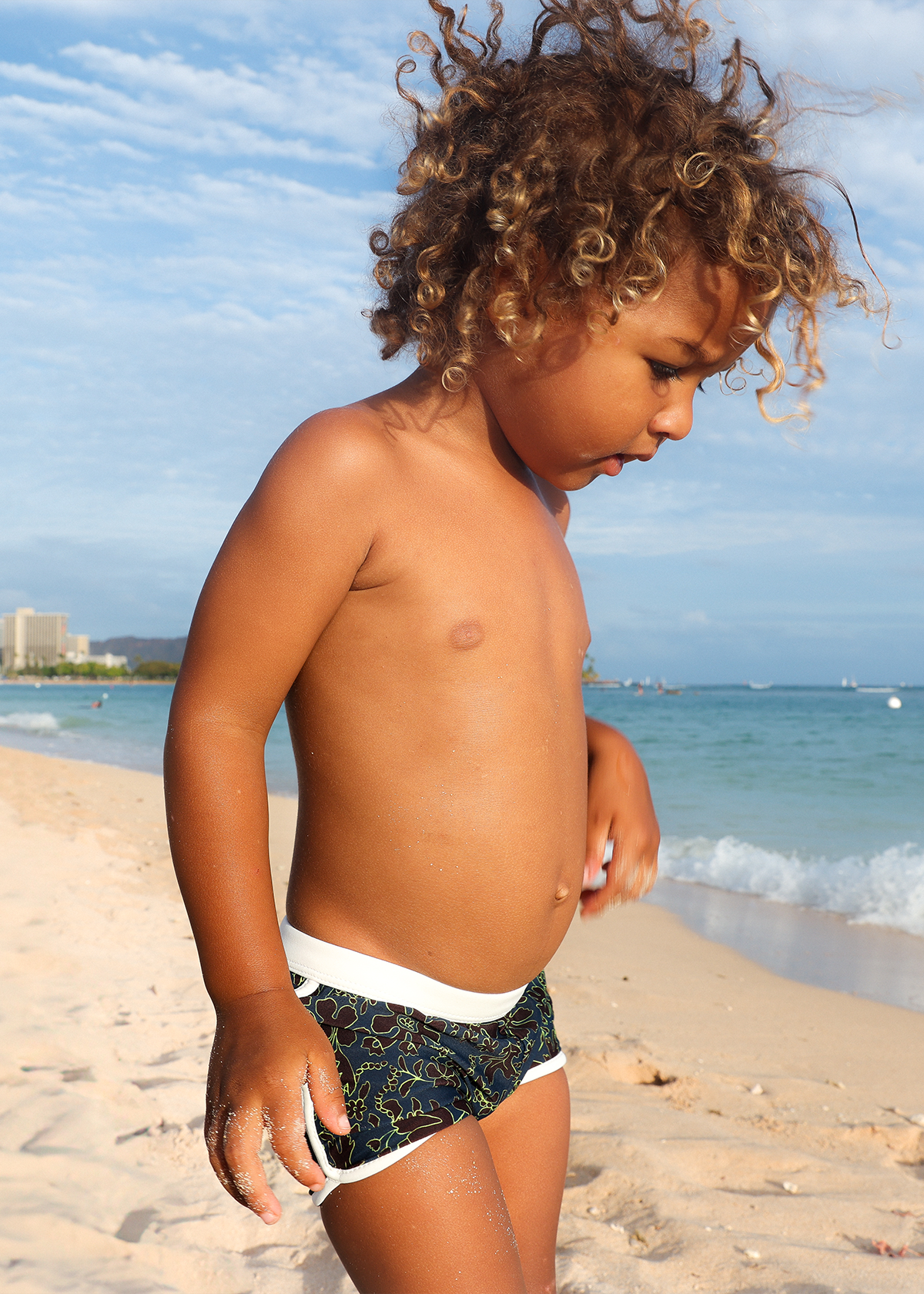 KIDS PIPED SWIM SHORT - PRE-FALL 2025