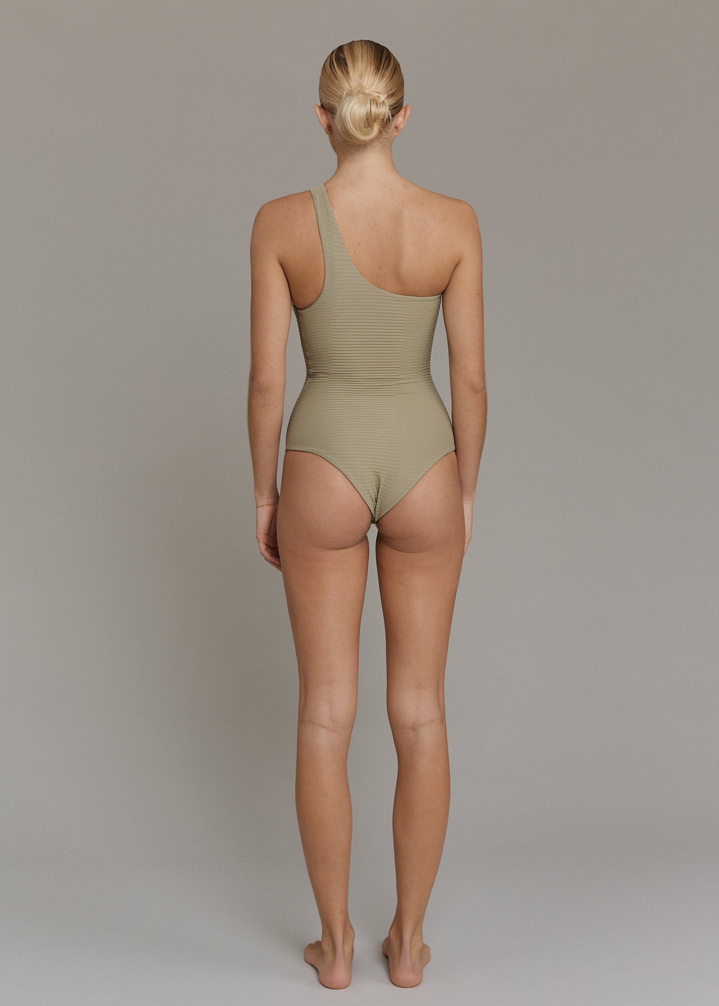 ELSIE FULL PIECE - PRE-FALL 2025