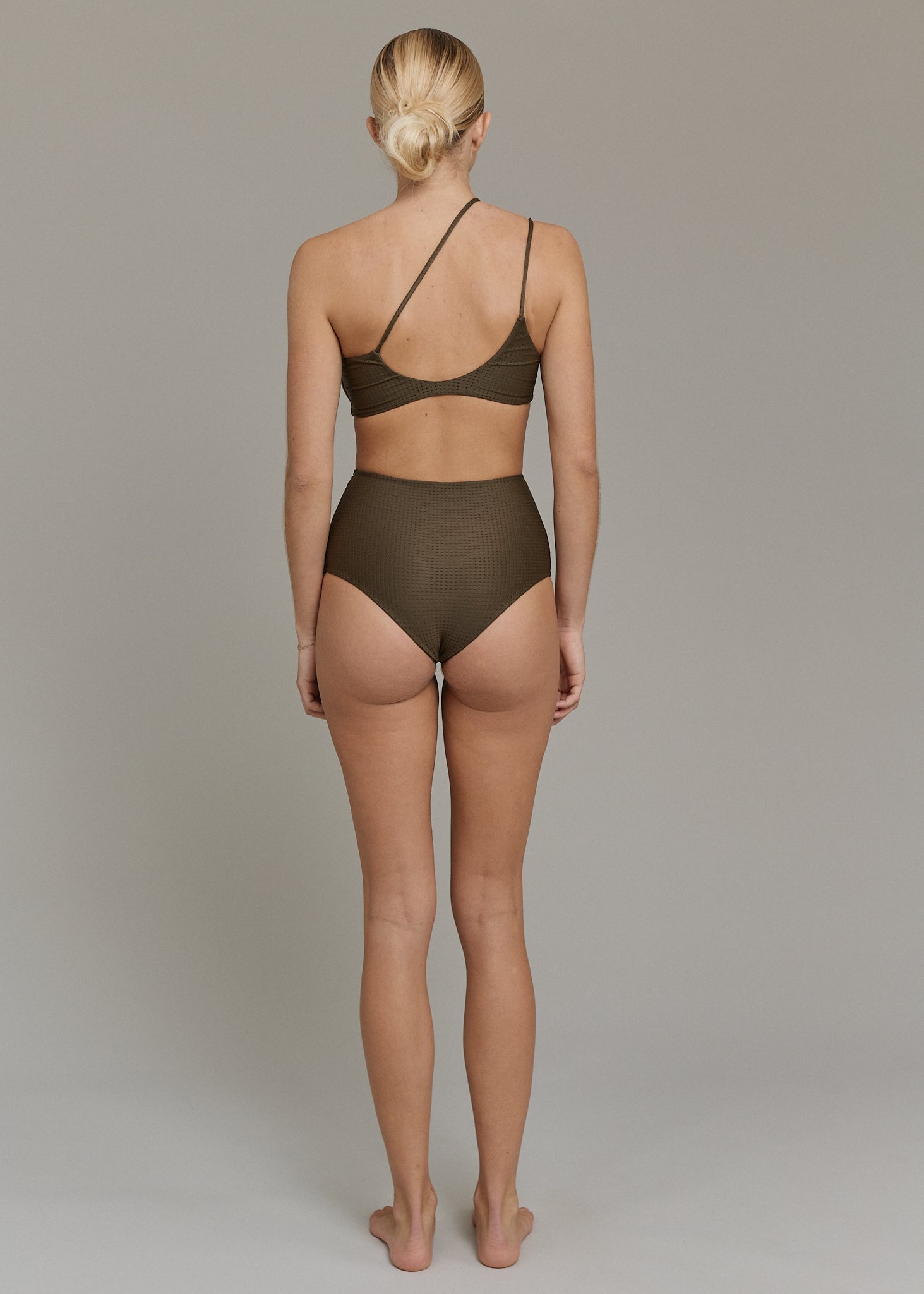 SEYCHELLES MESH BOTTOM - CAPSULE 2025