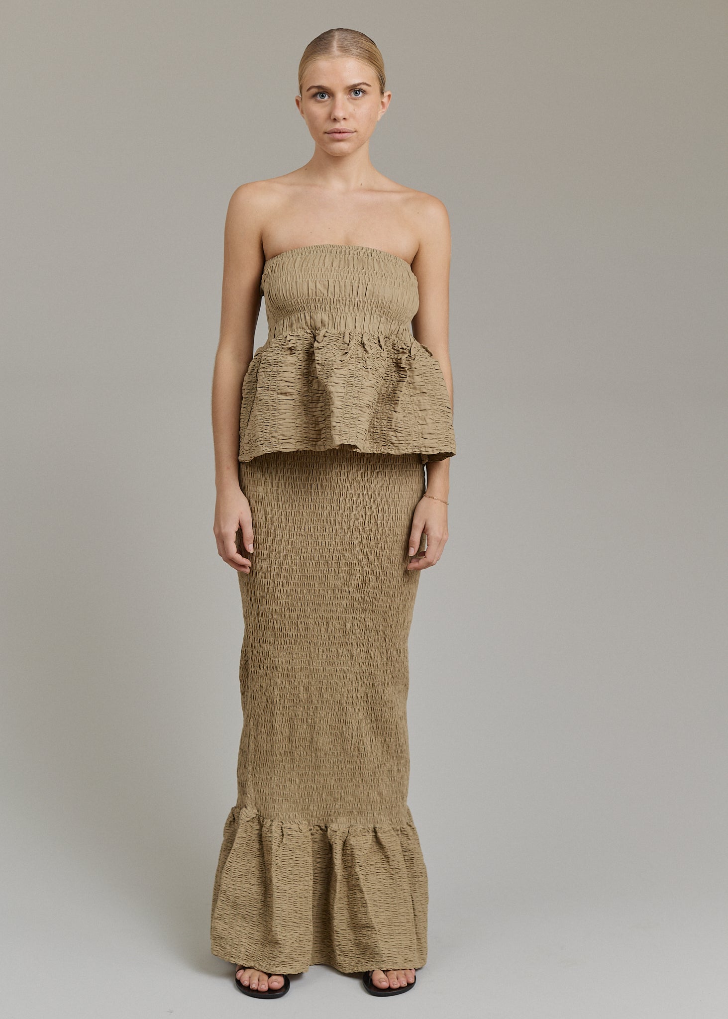 ZILLA SHIRRED SKIRT - PRE-FALL 2025