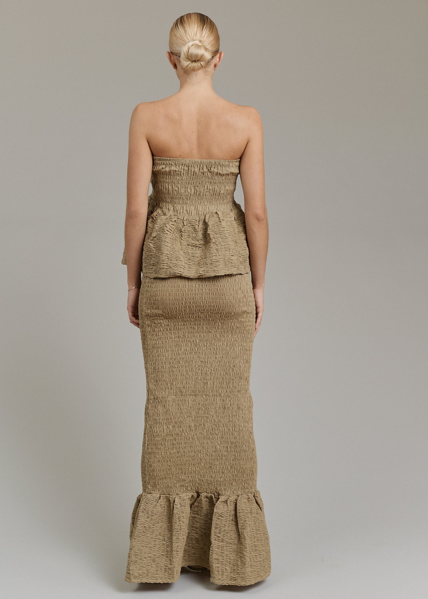 ZILLA SHIRRED SKIRT - PRE-FALL 2025