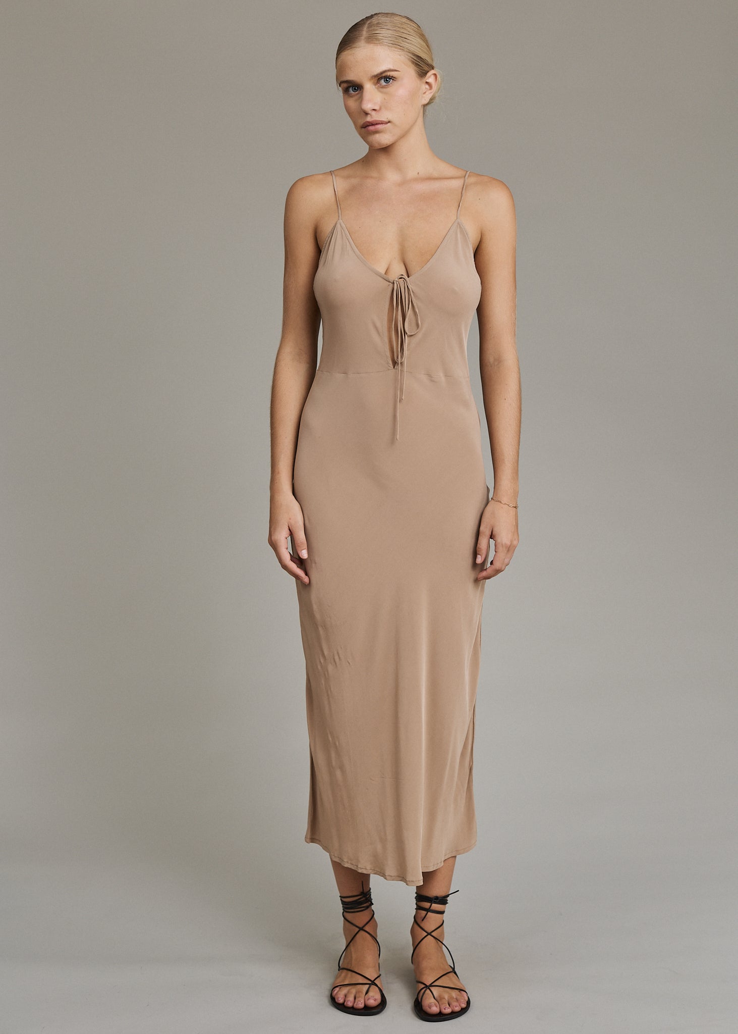 NISHA DRESS - SUMMER 2025