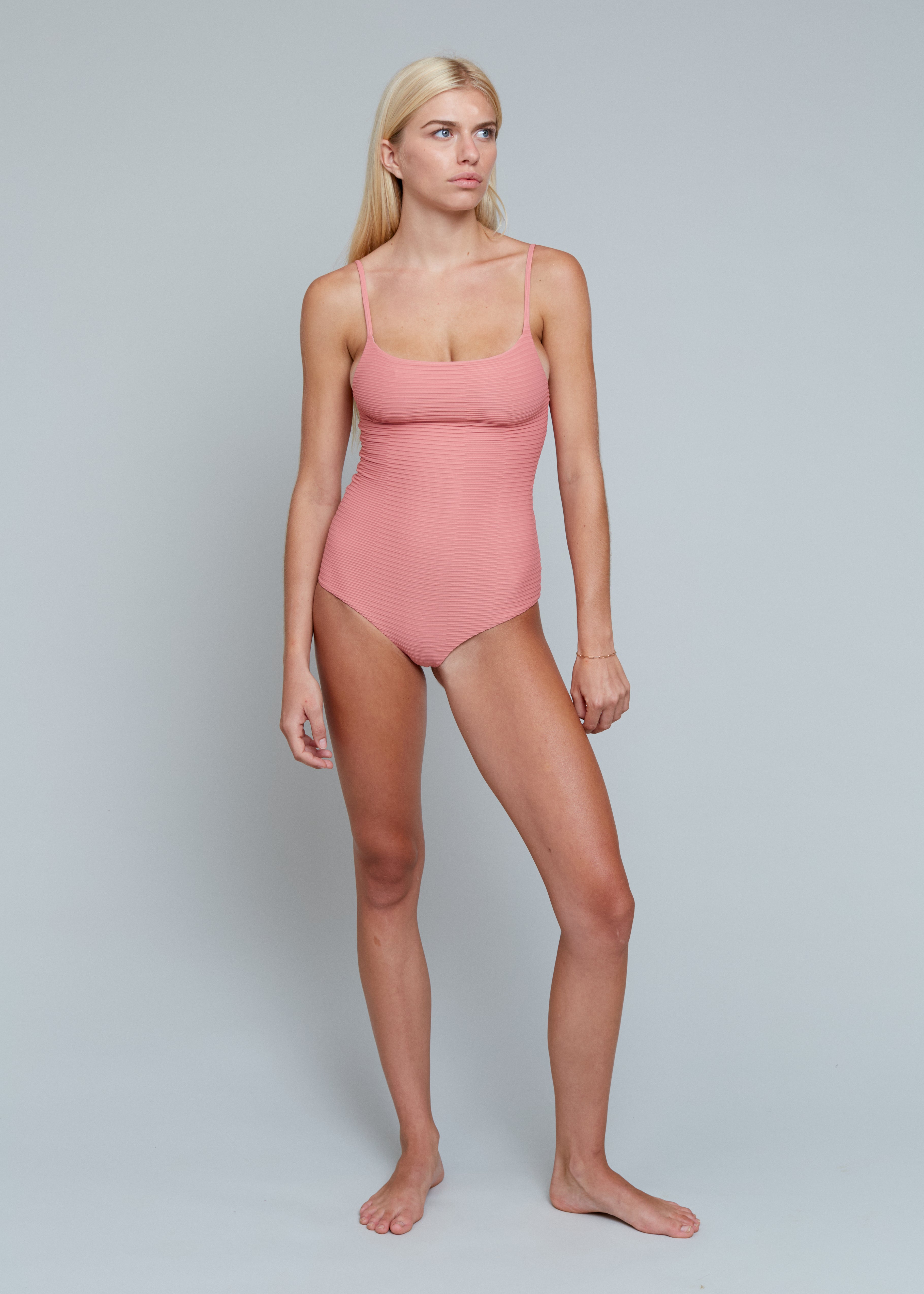 CLARA FULL PIECE - RESORT 2026