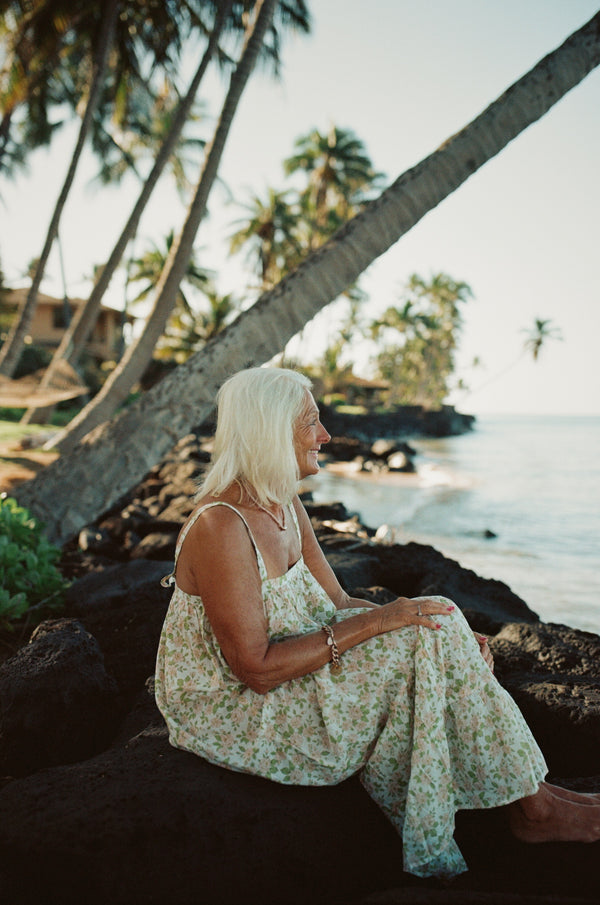 Susan Moll : Author, On life, femininity + acceptance