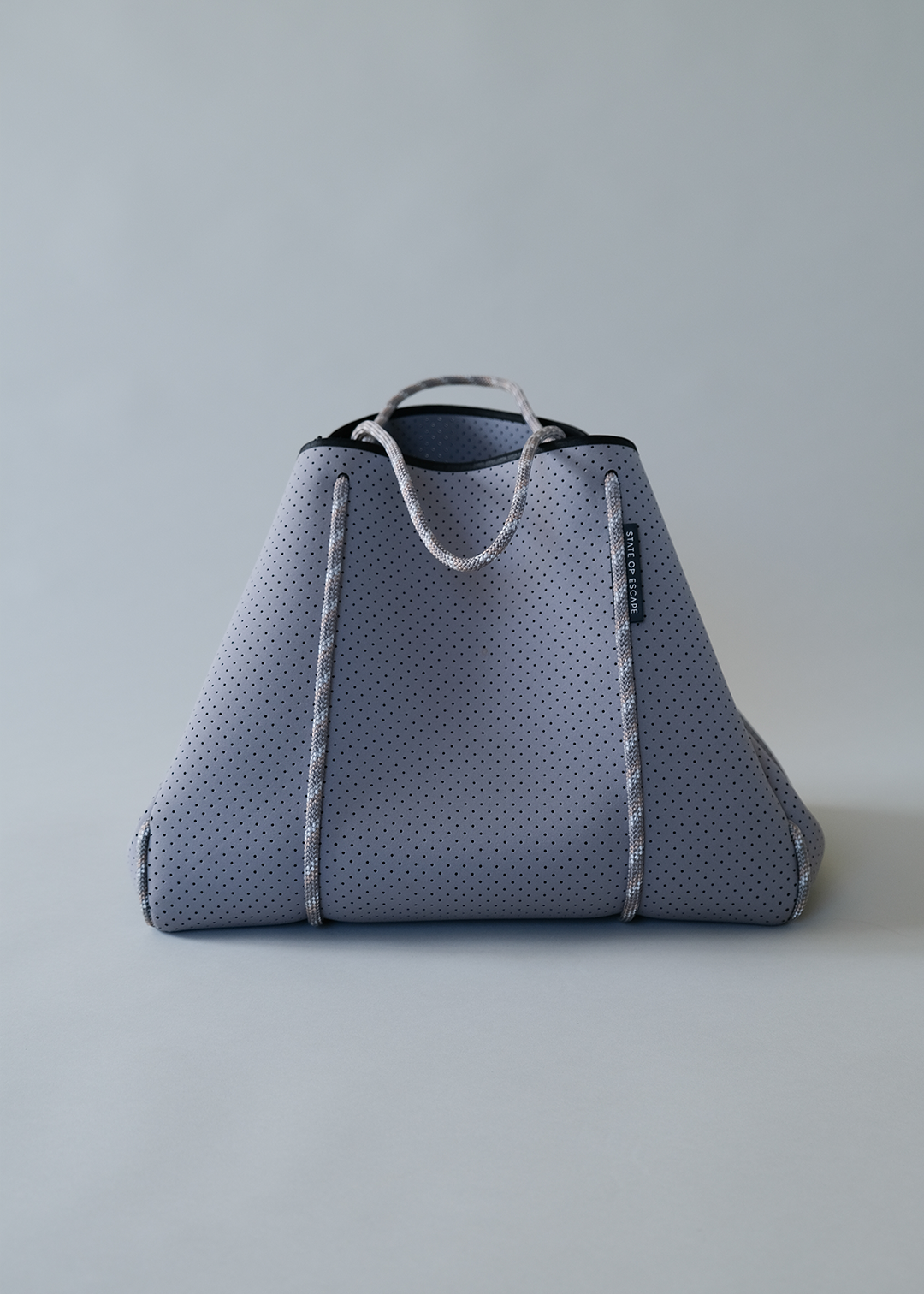 STATE OF ESCAPE – ESCAPE™ TOTE