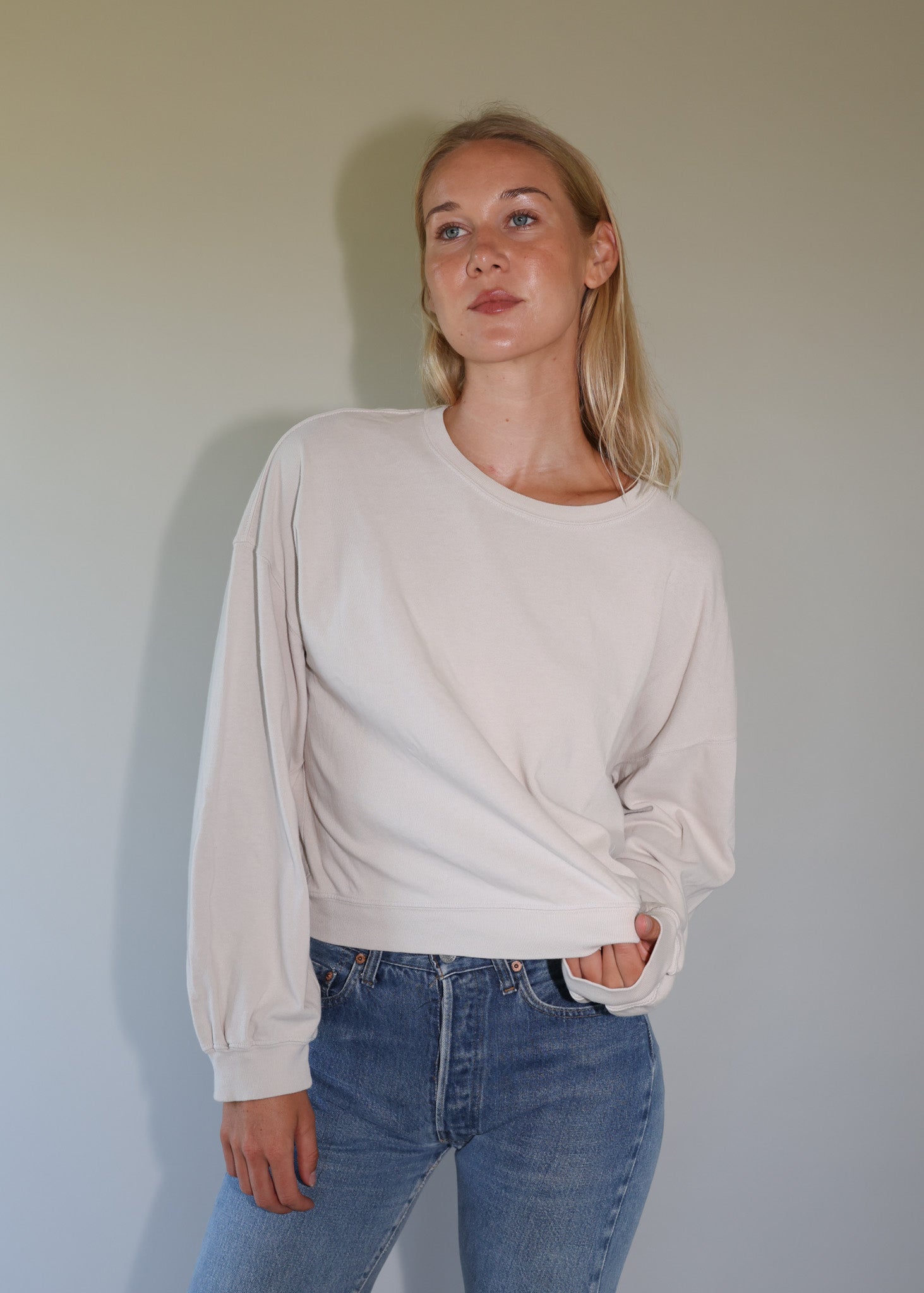 LE BON SHOPPE – CALI JERSEY SWEATSHIRT