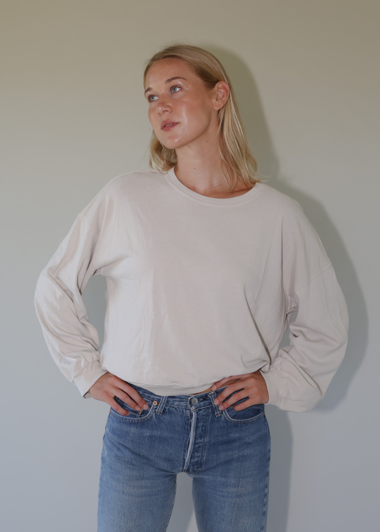 LE BON SHOPPE – CALI JERSEY SWEATSHIRT