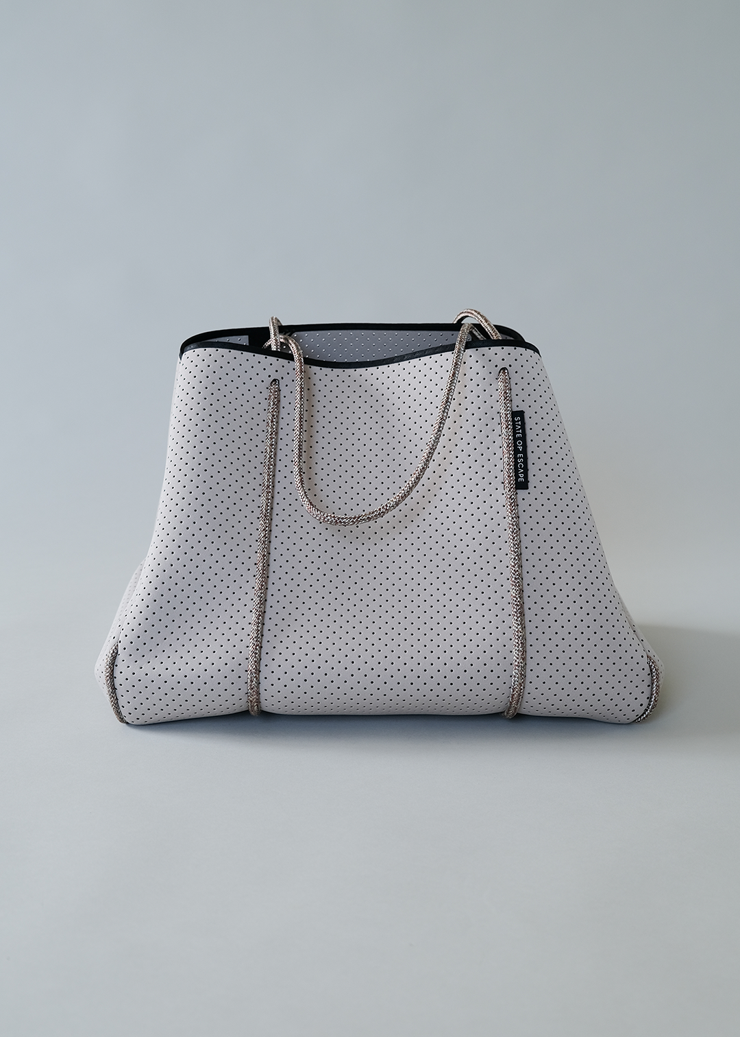 STATE OF ESCAPE – ESCAPE™ TOTE