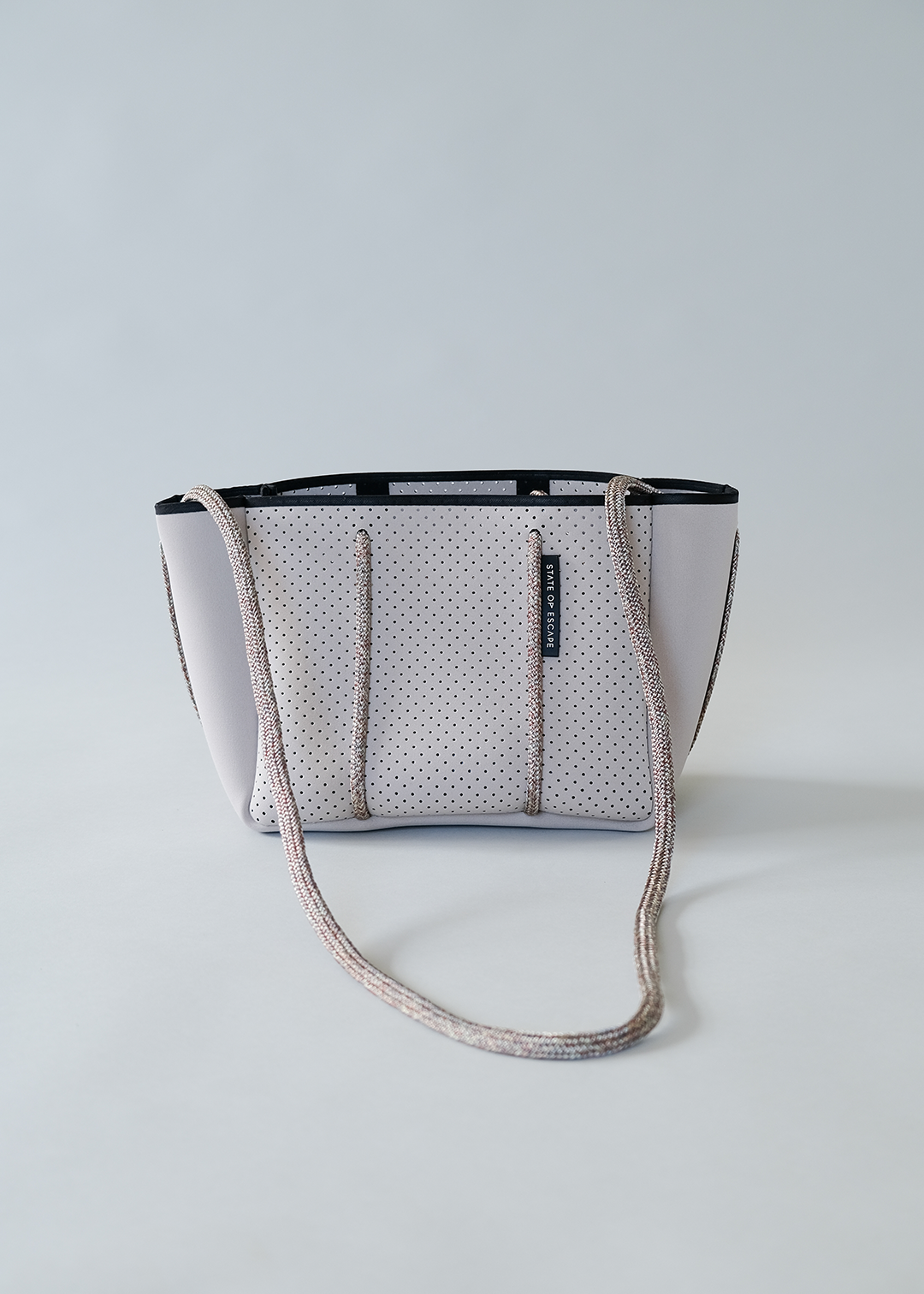 STATE OF ESCAPE – PETITE ESCAPE TOTE