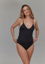 STELLA FULL PIECE - FALL 2023
