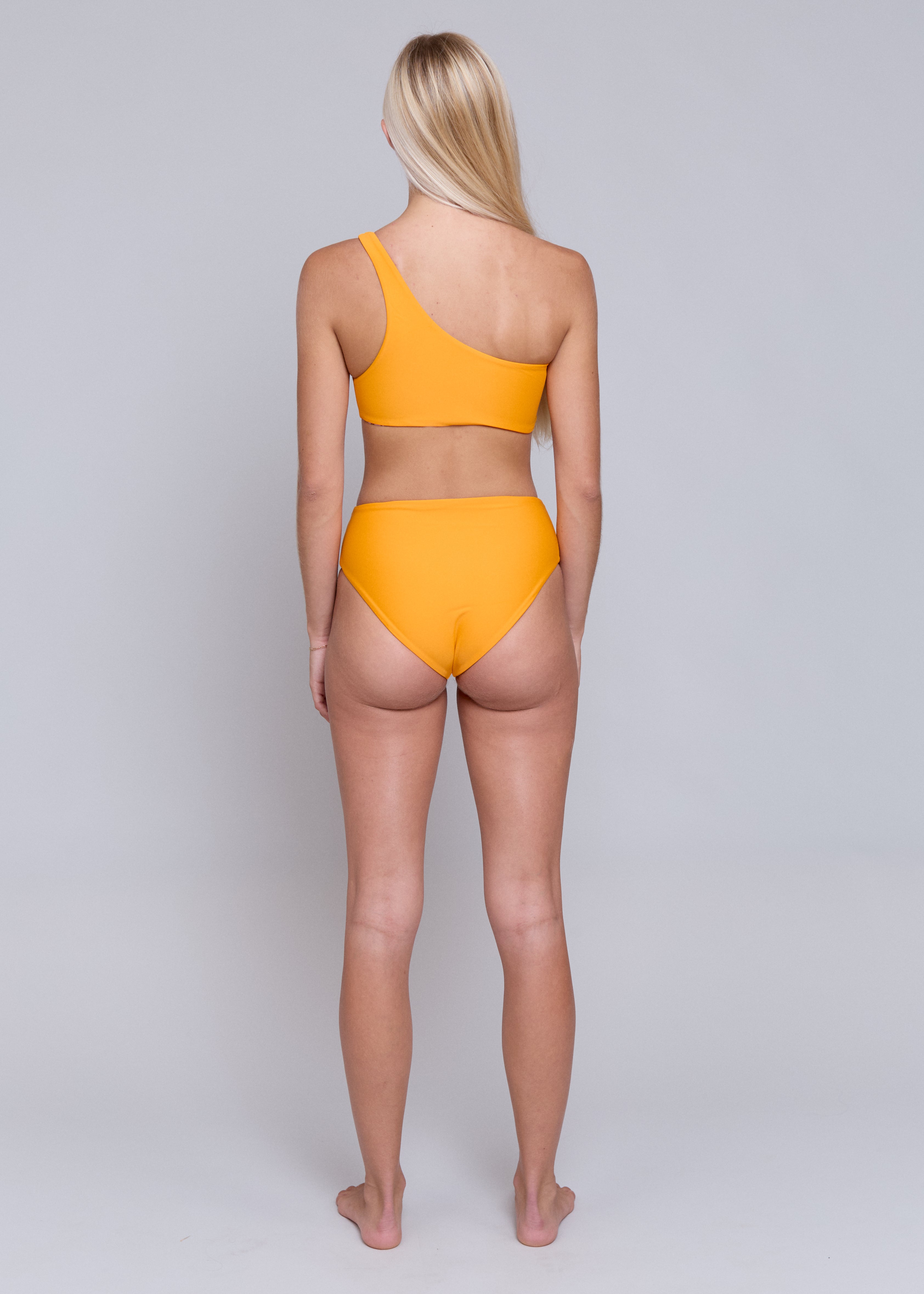 COSIMA BOTTOM - SUMMER 2026