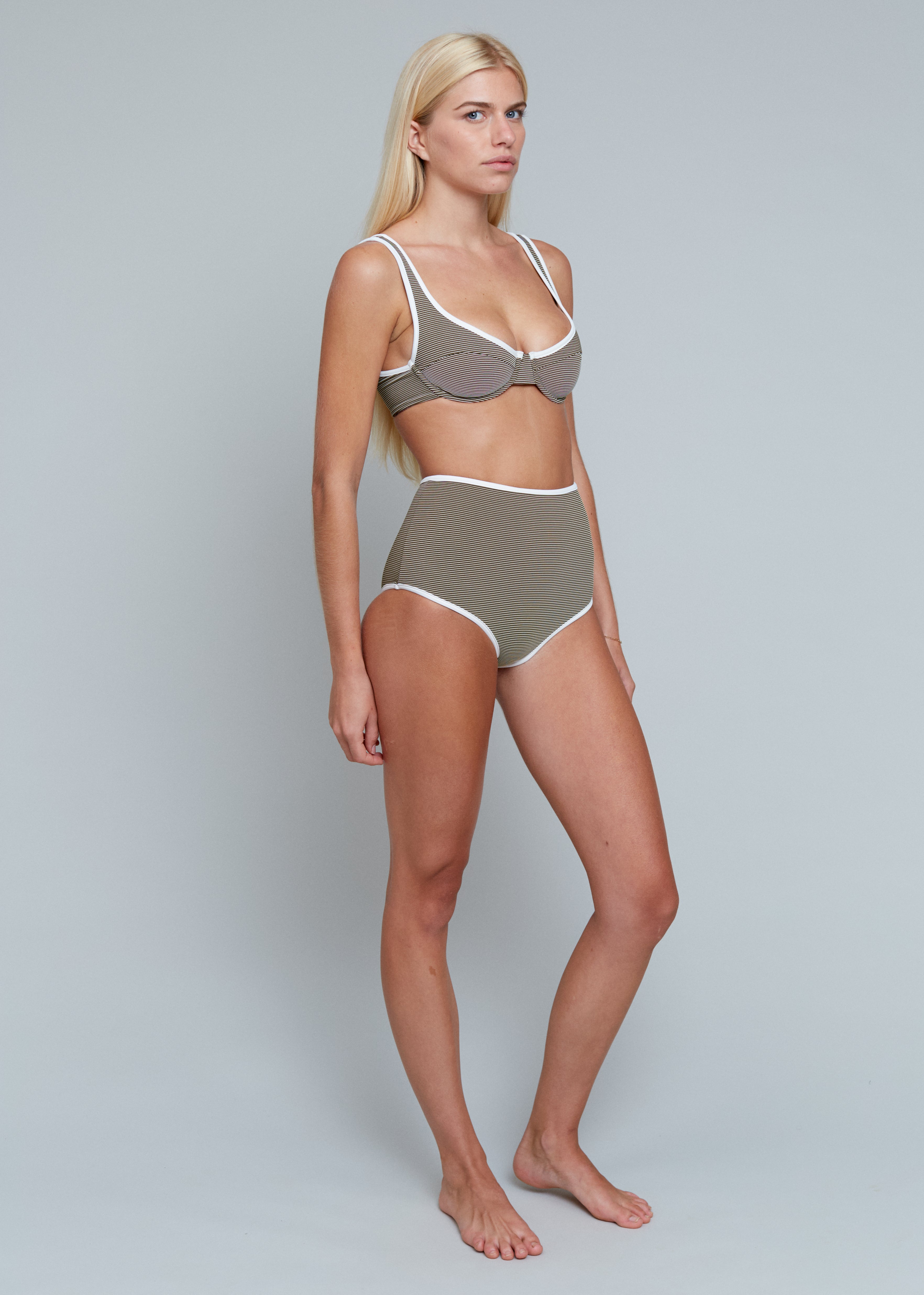 RUBY PIPED TOP - RESORT 2026