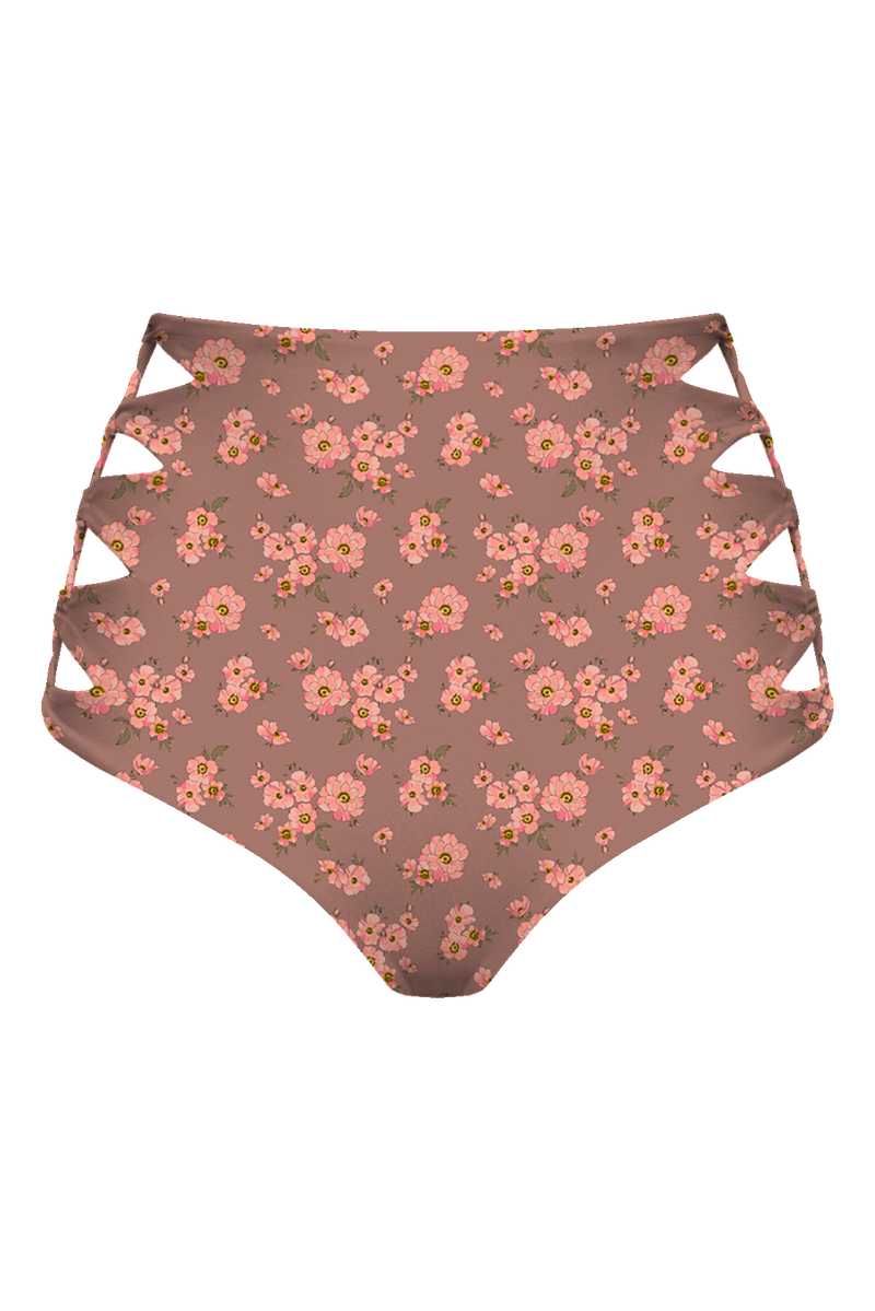 QUEENS BOTTOM - RESORT 2024