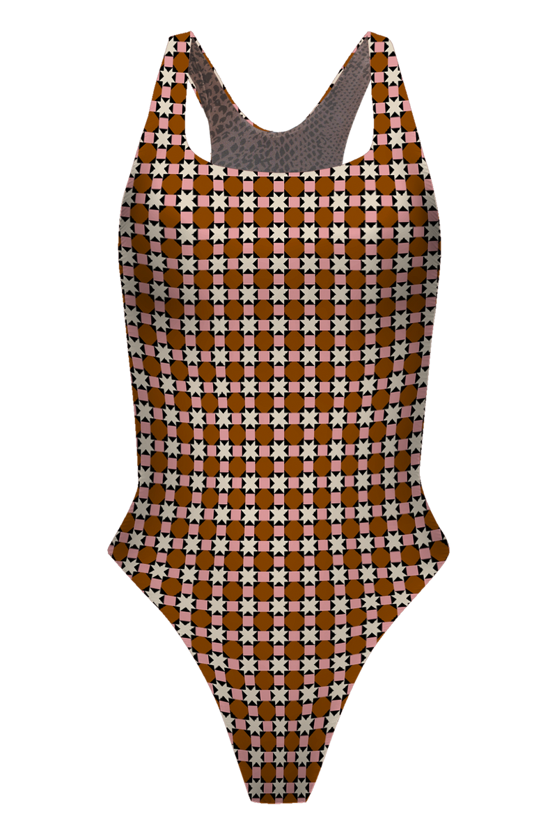 PEPPER FULL PIECE - RESORT 2024